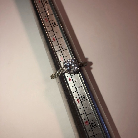 VTG Sterling Cubic Zirconia Engaement Statement Ring Tulip Prong Setting Sz 7.5 - Picture 7 of 8